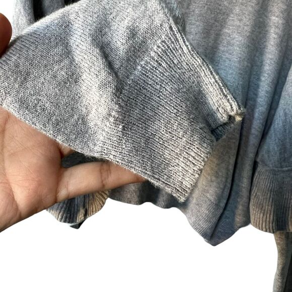 Urban Outfitters Kimchi Blue Ruffle Dolman Sleeve Cropped Sweater XS - Picture 7 of 9